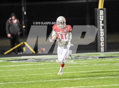 Thumbnail 3 in Kemp vs. Lone Oak (UIL 3A Bi-District Playoff) photogallery.