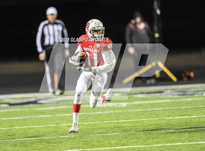 Thumbnail 2 in Kemp vs. Lone Oak (UIL 3A Bi-District Playoff) photogallery.
