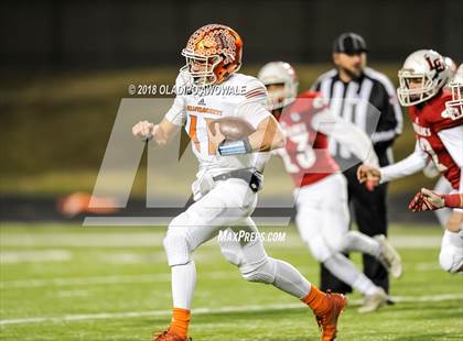 Thumbnail 1 in Kemp vs. Lone Oak (UIL 3A Bi-District Playoff) photogallery.