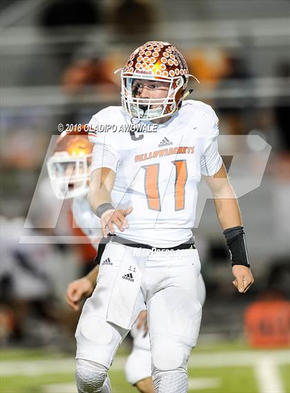 Thumbnail 2 in Kemp vs. Lone Oak (UIL 3A Bi-District Playoff) photogallery.