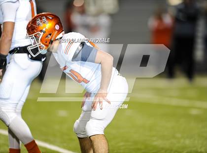 Thumbnail 2 in Kemp vs. Lone Oak (UIL 3A Bi-District Playoff) photogallery.