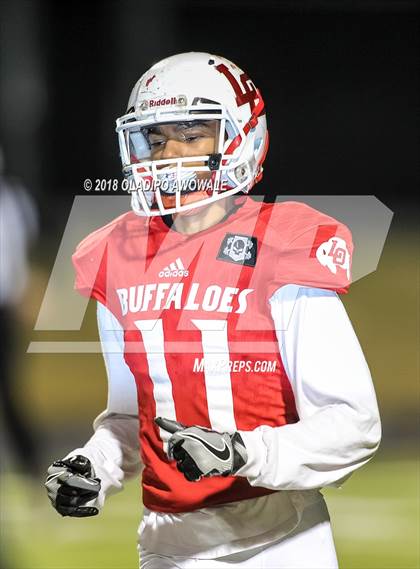 Thumbnail 1 in Kemp vs. Lone Oak (UIL 3A Bi-District Playoff) photogallery.
