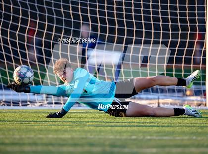 Thumbnail 1 in Grand Oaks vs Cleveland photogallery.