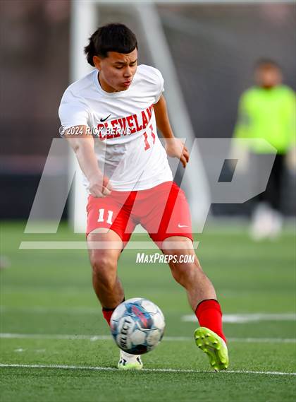 Thumbnail 1 in Grand Oaks vs Cleveland photogallery.