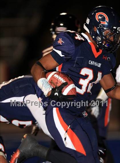 Thumbnail 2 in Notre Dame @ Chaminade photogallery.