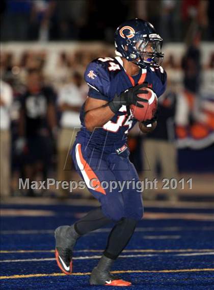 Thumbnail 1 in Notre Dame @ Chaminade photogallery.