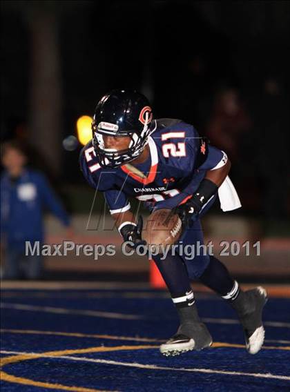 Thumbnail 1 in Notre Dame @ Chaminade photogallery.