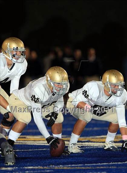 Thumbnail 2 in Notre Dame @ Chaminade photogallery.