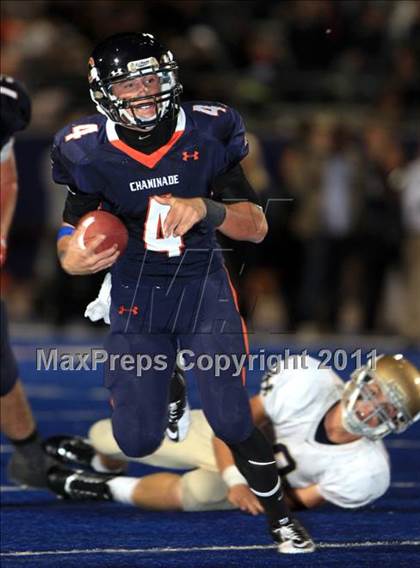 Thumbnail 3 in Notre Dame @ Chaminade photogallery.