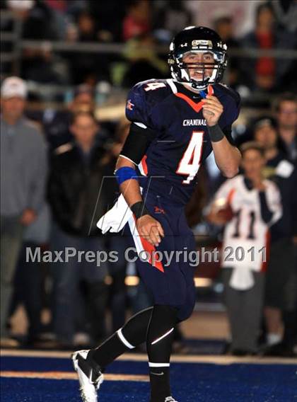 Thumbnail 2 in Notre Dame @ Chaminade photogallery.