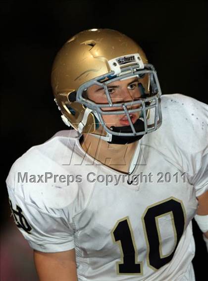 Thumbnail 2 in Notre Dame @ Chaminade photogallery.
