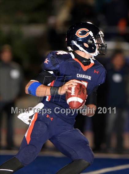 Thumbnail 2 in Notre Dame @ Chaminade photogallery.