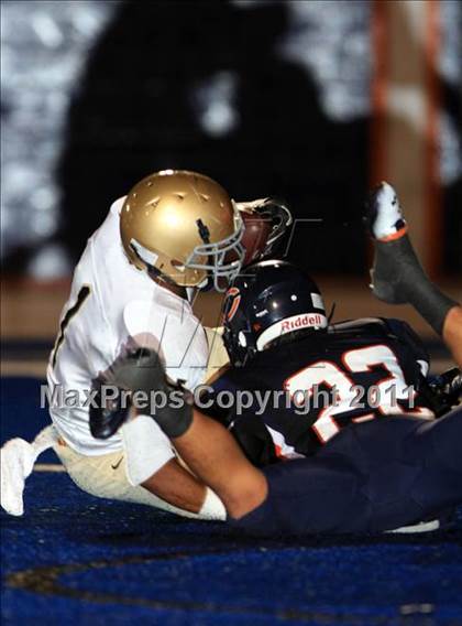 Thumbnail 3 in Notre Dame @ Chaminade photogallery.