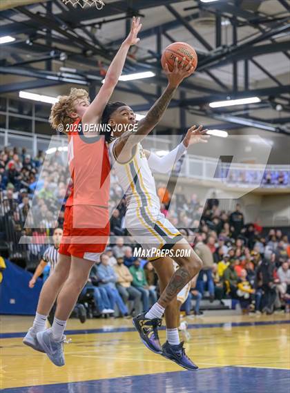 Thumbnail 2 in Penfield vs. Greece Athena (NYSPHSAA Section V Class AA Final) photogallery.