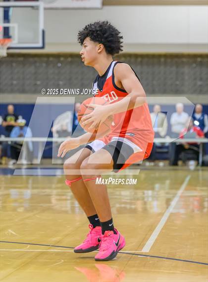 Thumbnail 1 in Penfield vs. Greece Athena (NYSPHSAA Section V Class AA Final) photogallery.