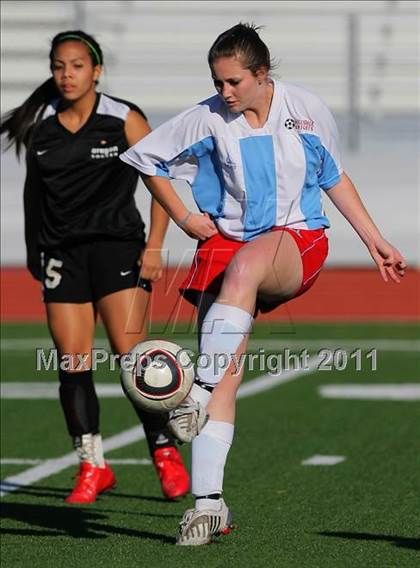 Thumbnail 2 in Aragon @ Hillsdale photogallery.