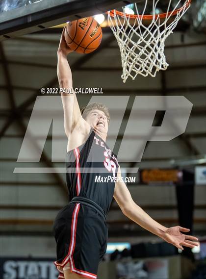 Thumbnail 3 in Mountlake Terrace vs. Timberline (WIAA 3A Round 1 State Playoff)  photogallery.