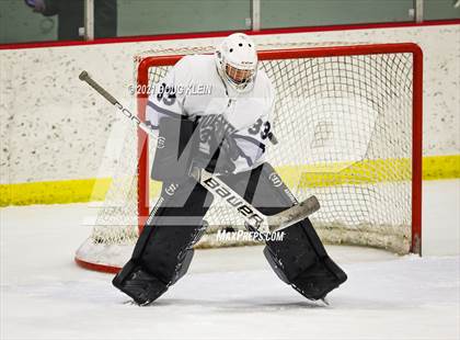 Thumbnail 3 in Eagle River vs Chugiak (Battle of the Bridge) photogallery.