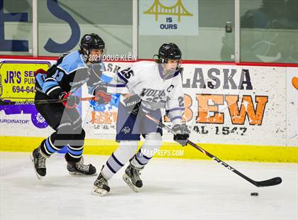 Thumbnail 2 in Eagle River vs Chugiak (Battle of the Bridge) photogallery.