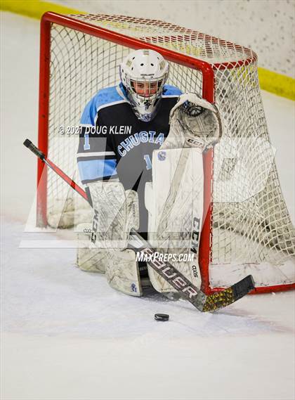 Thumbnail 2 in Eagle River vs Chugiak (Battle of the Bridge) photogallery.