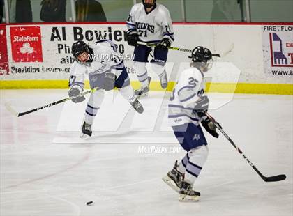 Thumbnail 2 in Eagle River vs Chugiak (Battle of the Bridge) photogallery.