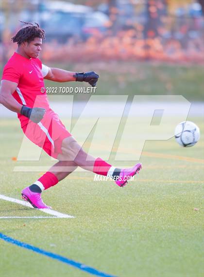 Thumbnail 2 in Clarence vs McQuaid Jesuit (NYSPHSAA Class AA Regional) photogallery.