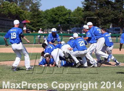 Thumbnail 2 in Davis vs. St. Mary's (CIF SJS D1 Final - Game 3) photogallery.