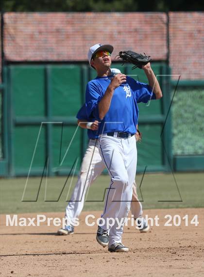 Thumbnail 2 in Davis vs. St. Mary's (CIF SJS D1 Final - Game 3) photogallery.