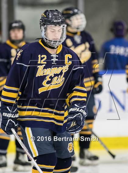 Thumbnail 3 in Skaneateles vs. Kenmore East (NYSPHSAA Division 2 Final) photogallery.