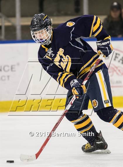 Thumbnail 3 in Skaneateles vs. Kenmore East (NYSPHSAA Division 2 Final) photogallery.