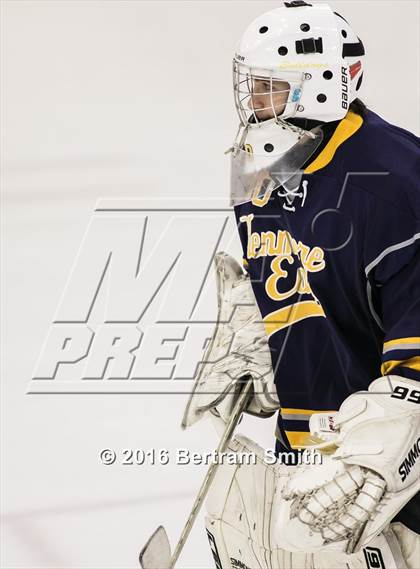 Thumbnail 2 in Skaneateles vs. Kenmore East (NYSPHSAA Division 2 Final) photogallery.