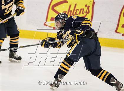 Thumbnail 1 in Skaneateles vs. Kenmore East (NYSPHSAA Division 2 Final) photogallery.