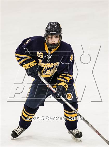 Thumbnail 1 in Skaneateles vs. Kenmore East (NYSPHSAA Division 2 Final) photogallery.