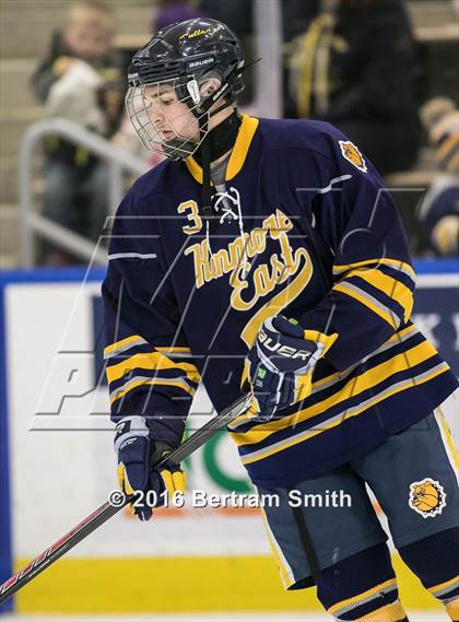 Thumbnail 2 in Skaneateles vs. Kenmore East (NYSPHSAA Division 2 Final) photogallery.
