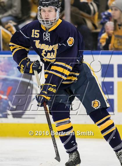 Thumbnail 3 in Skaneateles vs. Kenmore East (NYSPHSAA Division 2 Final) photogallery.