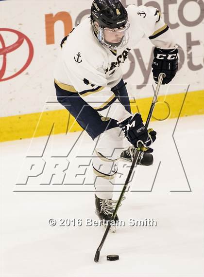 Thumbnail 2 in Skaneateles vs. Kenmore East (NYSPHSAA Division 2 Final) photogallery.