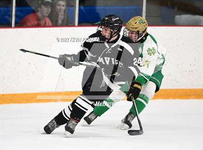 Thumbnail 2 in Xavier @ Notre Dame, WH (SCC D1 Final) photogallery.