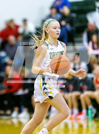 Thumbnail 2 in Millard South @ Gretna photogallery.