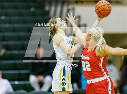 Thumbnail 1 in Millard South @ Gretna photogallery.