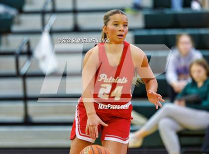 Thumbnail 3 in Millard South @ Gretna photogallery.