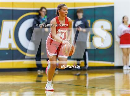 Thumbnail 3 in Millard South @ Gretna photogallery.