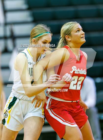 Thumbnail 2 in Millard South @ Gretna photogallery.
