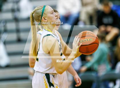 Thumbnail 3 in Millard South @ Gretna photogallery.