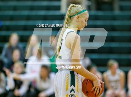 Thumbnail 3 in Millard South @ Gretna photogallery.