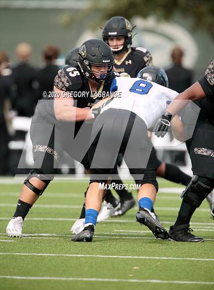 Thumbnail 3 in Byron Nelson vs Fossil Ridge photogallery.