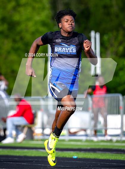 Thumbnail 1 in South Terrebonne (Gator Relays) photogallery.