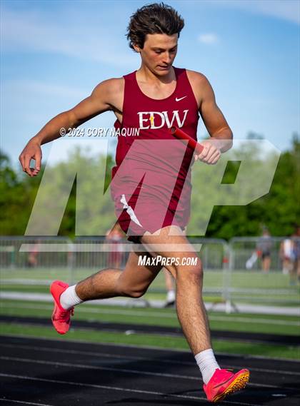 Thumbnail 2 in South Terrebonne (Gator Relays) photogallery.