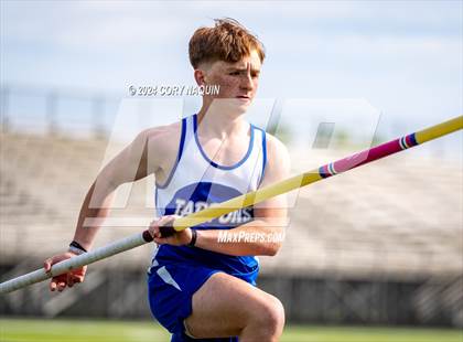 Thumbnail 2 in South Terrebonne (Gator Relays) photogallery.