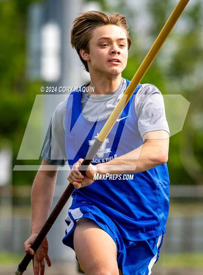 Thumbnail 1 in South Terrebonne (Gator Relays) photogallery.