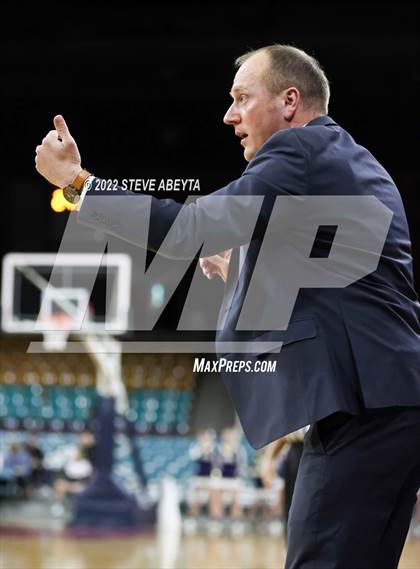 Thumbnail 1 in Green Mountain vs Mullen (CHSAA 4A Final Four) photogallery.
